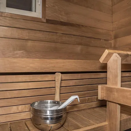 Albatrossi By Interhome Loma-asunnot